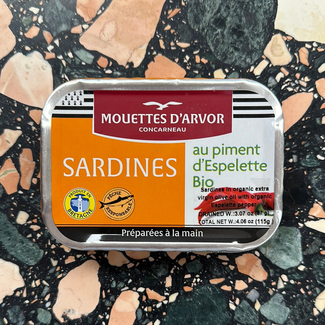 Les Mouettes d’Arvor | Sardines with Organic Espelette pepper