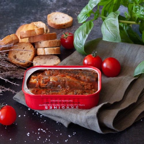 Ferrigno |Sardines with organic tomato and basil